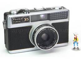 FUJI Compact 35